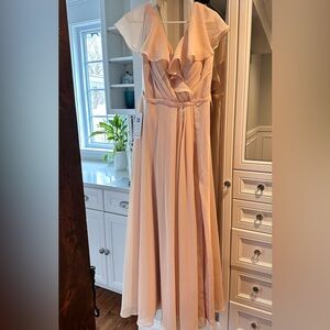 Beautiful brand new dress , perfect for any wedding, event, or special day.